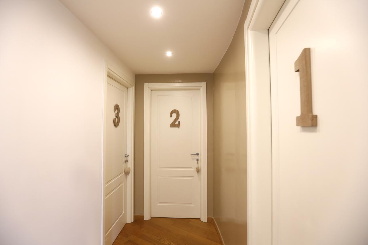 I Vicere B&B Deluxe Nápoly Kültér fotó